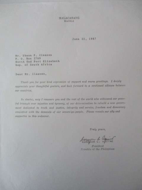 PRINTED AUTOGRAPH CORALON C. AQUINO PRESIDENT OF THE PHILIPPINES