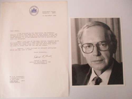 PHOTOGRAPH AND LETTER OF THE GOVERNOR GENERAL OF AUSTRALIA 1984