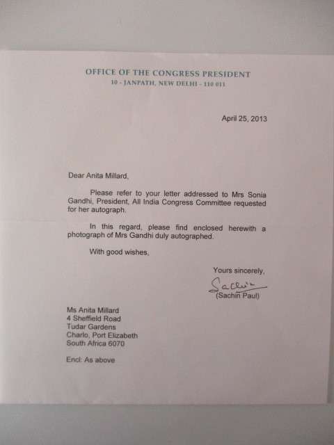 AUTOGRAPHED / SIGNED - SONJA GANDHI  - CONGRESS PRESIDENT INDIA LAST OF THE GANDHIS