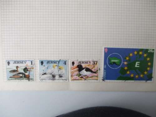 CHANNEL ISLANDS - ISLE OF MAN / JERSEY AND GUERSNEY STAMP LOT