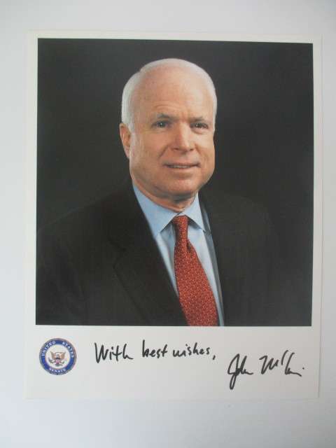 AUTOGRAPHED / SIGNED  - LETTER JOHN MCCAIN  AND PHOTOGRAPH