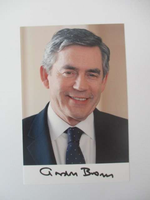PRINTED  AUTOGRAPH FORMER PRIME MINISTER GORDON BROWN UK