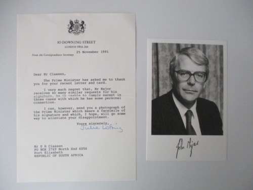 PRINTED AUTOGRAPH - FORMER PRIME MINISTER JOHN MAJOR