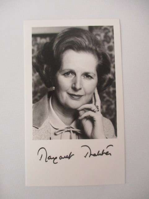 PRINTED AUTOGRAPH AND LETTER - MARGARET THATCHER FORMER UK PRIME MINISTER
