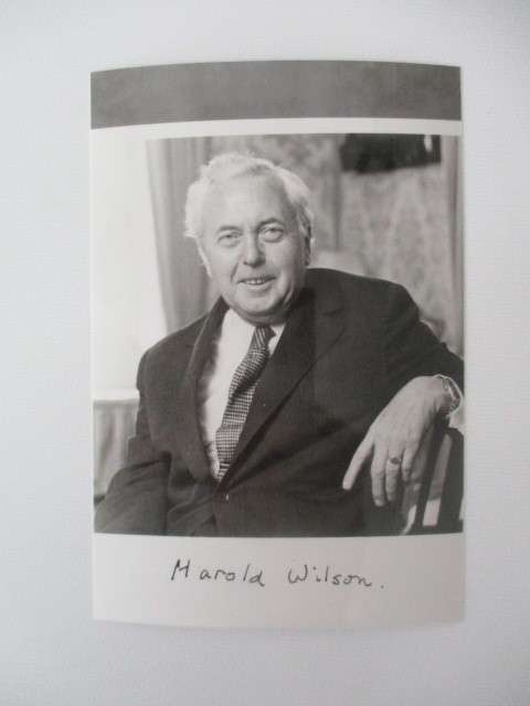 AUTOGRAPHED / SIGNED - HAROLD WILSON FORMER PRIME MINISTER OF ENGLAND