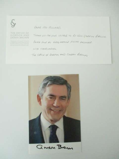 PRINTED AUTOGRAPH - GORDON BROWN FORMER  UK PRIME MINISTER