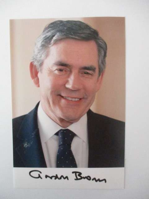 PRINTED AUTOGRAPH - GORDON BROWN FORMER  UK PRIME MINISTER