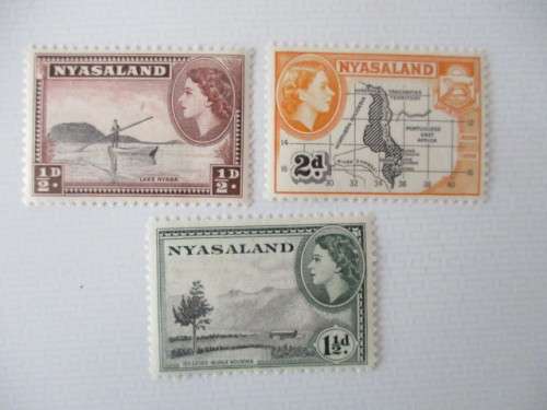 NYASSALAND QUEENELIZABETH  UNUSED STAMPSS