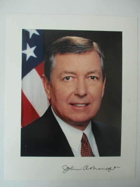 AUTOGRAPHED / SIGNED -US ATTORNEY GENERAL  JOHN ASCROFT A4 SIZE