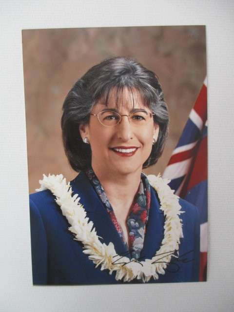 PRINTED AUTOGRAPH THE GOVERNOR OF HAWAI LINDA LINGLE