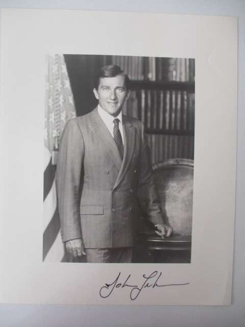 AUTOGRAPHED / SIGNED - JOHN LEHMAN SECRETARY OF THE NAVY USA