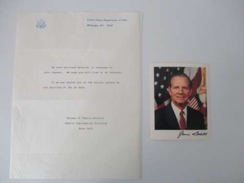 AUTOGRAPHED / SIGNED - JAMES BAKER FORMER SEC OF STATE USA