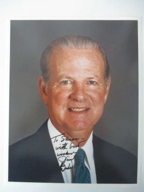 AUTOGRAPHED / SIGNED - JAMES BAKER FORMER SEC OF STATE USA A4 SIZE