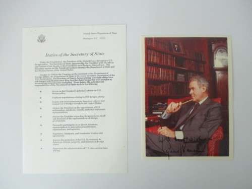 AUTOGRAPHED / SIGNED - CYRUS VANCE  FORMER SECRETARY OF STATE  USA