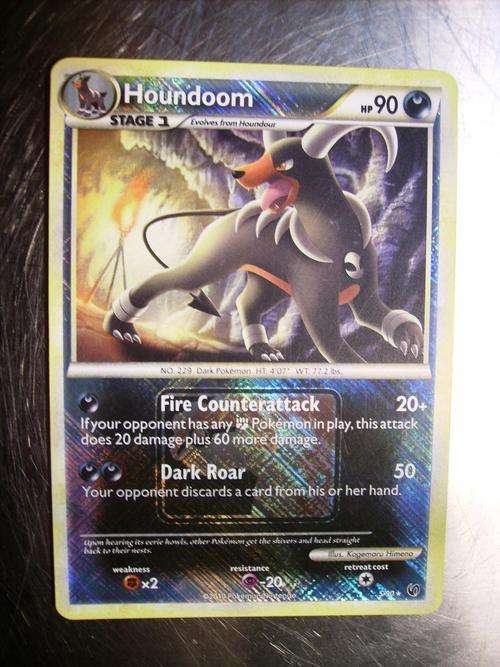 Pokemon Houndoom Hologram card