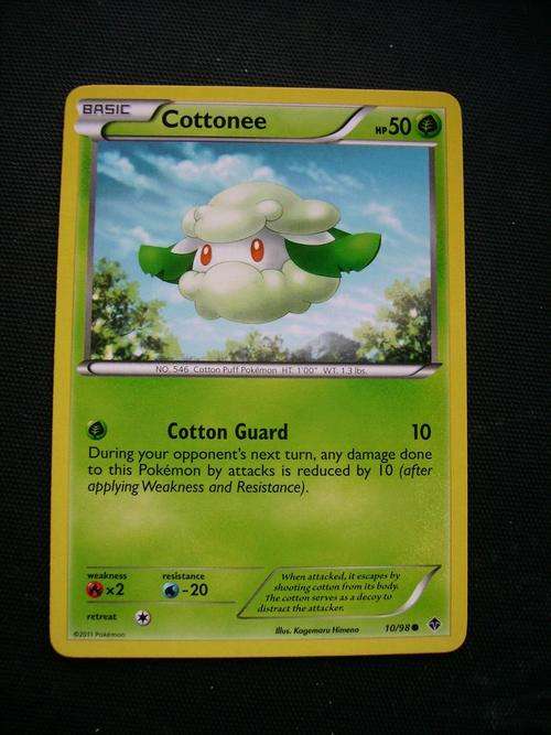 Pokemon Cottonee