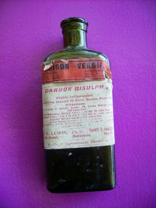 ANTIQUE - Poison Bottle with lable and cork all intact - CARBON BISULPH