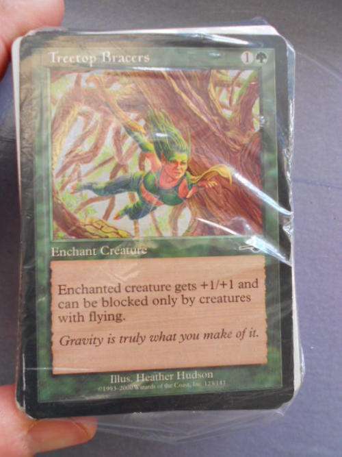 Magic the Gathering lot of 100 or more commins if a rare or uncommin sneak in good 4 u