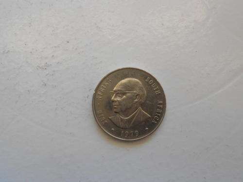 Old R1 rand coin 1979 very nice detail