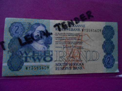 Slightly creased bank note (1) Two Rand Note