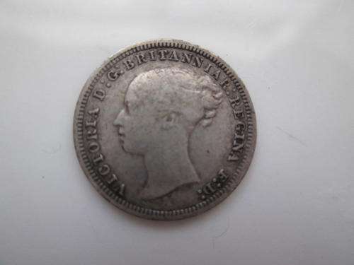 Queen Victoria 3 Pence 1875