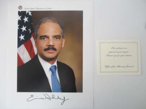 AUTOGRAPHED / SIGNED - ERIC HOLDER ATTORNEY GENERAL A4 SIZE
