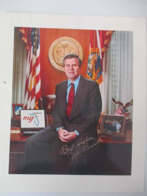 AUTOGRAPHED / SIGNED - JEB BUSH SON OFGEORGE BUSH AND GOVERNOR A4 SIZE