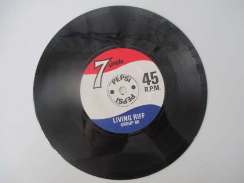 VINTAGE SEVEN SINGLE -  THE TURNED-ON SOUND OF GROUP 66 - PEPSI!!! 1967
