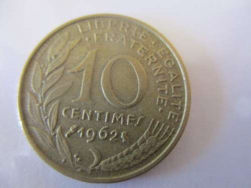 FRANCE 10 CENTIMES -  1962