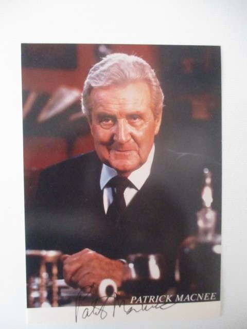 AUTOGRAPHED / SIGNED - PATRICK MACNEE FROM THE AVENGERS