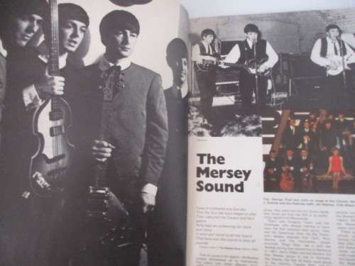 VINTAGE THE BEATLES BOOKLET - THE BEATLES STORY STORY OF POPS 1970.S