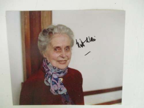 AUTOGRAPHED / SIGNED - DAME NINETTE DE VALOIS - LEGENDARY  BALLET DANCER