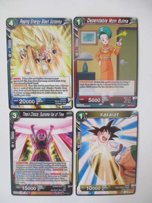 DRAGON BALL Z TRADING CARDS  -  LOT OF 4