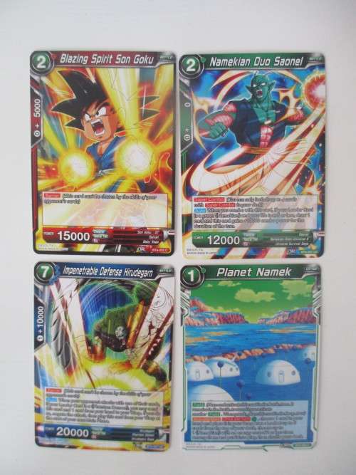 DRAGON BALL Z TRADING CARDS -  LOT OF 4