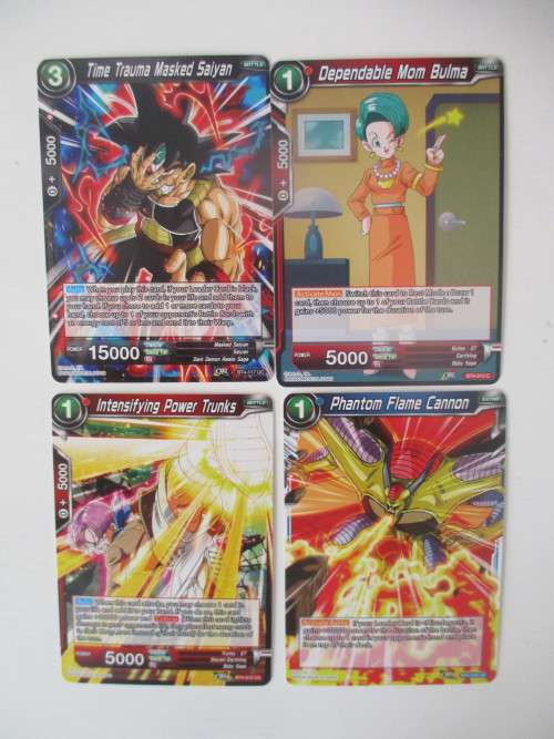 DRAGON BALL Z TRADING CARDS -  LOT OF 4