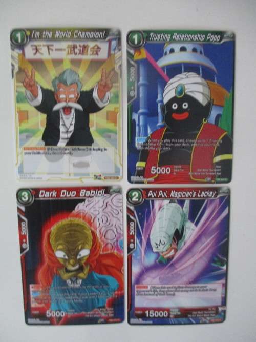 DRAGON BALL Z TRADING CARDS -  LOT OF 4