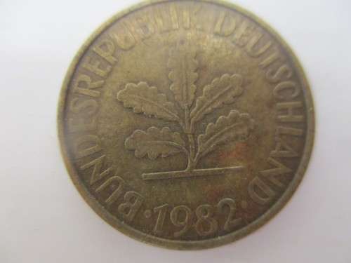 GERMANY - 10  PFENNIG - 1982  - LOVELY DETAIL