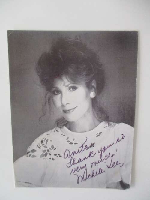 AUTOGRAPHED / SIGNED MICHELE LEE - KNOTS LANDING POSTCARD SIZE