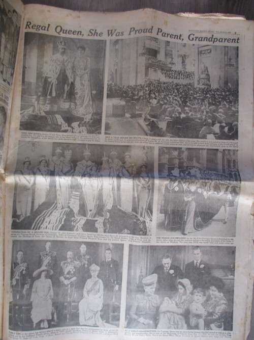 VINTAGE NEWSPAPER - TORONTO DAILY STAR  - FUNERAL QUEEN MARY 1953