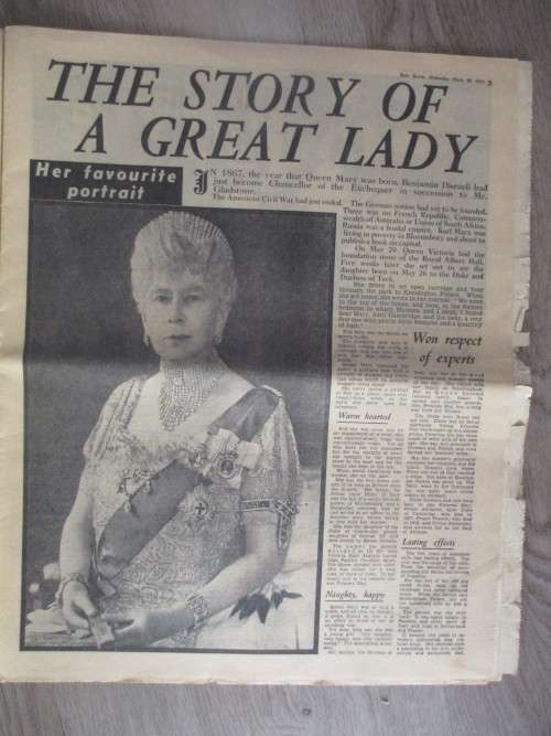 VINTAGE NEWSPAPER - DEATH OF QUEEN MARY - DAILY SKETCH 1953