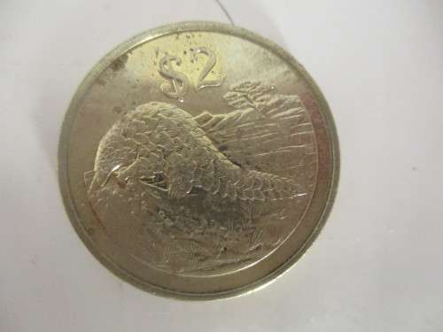 ZIMBABWE 2 DOLLAR COIN- 1997  GREAT CONDITION