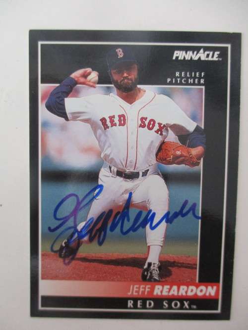 AUTOGRAPHED / SIGNED - BASEBALL CARD RED SOX - JEFF REARDON - SIGNED CARD