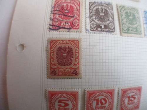 AUSTRIA LOT OF CREST AND MERCURY STAMPS MOUNTED MOST UNUSED