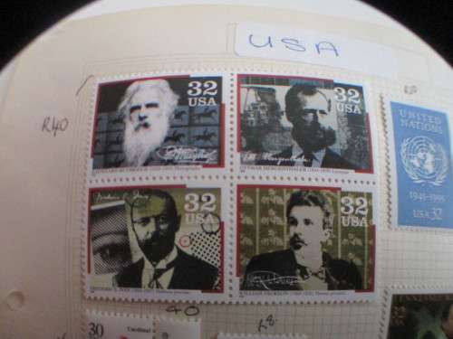 AMERICA - USA LOT OF UNUSED MOUNTED STAMPS