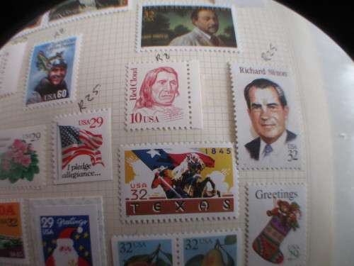 AMERICA - USA LOT OF UNUSED MOUNTED STAMPS