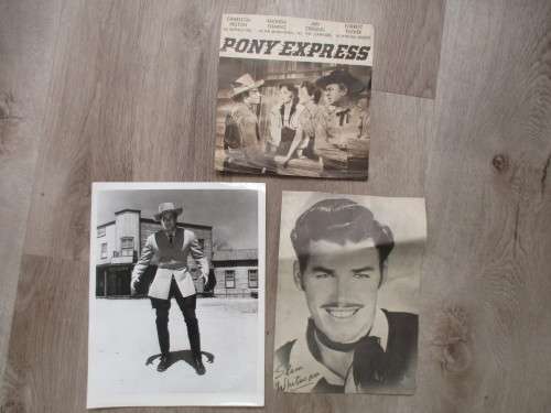 VINTAGE A4 PHOTOGRAPH OF WAYDE PRESTON - PICTURE SLIM WHITMAN / PONY EXPRESS