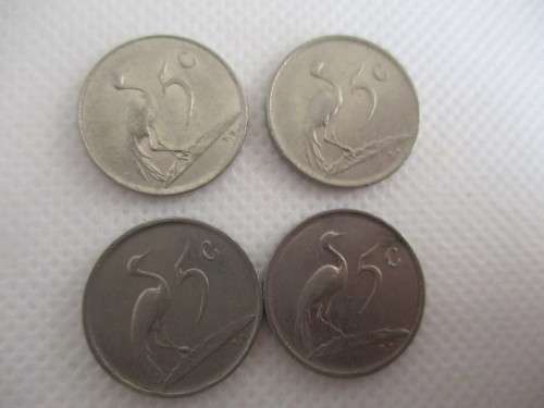 SOUTH AFRICA - LOT OF 4 - PRESIDENT 5c COINS -  1976 - 1979 - 1968 - 1982 (8)