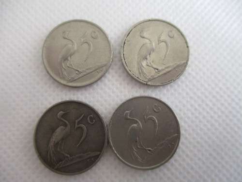 SOUTH AFRICA - LOT OF 4 - PRESIDENT 5c COINS -  1976 - 1979 - 1968 - 1982 (3)