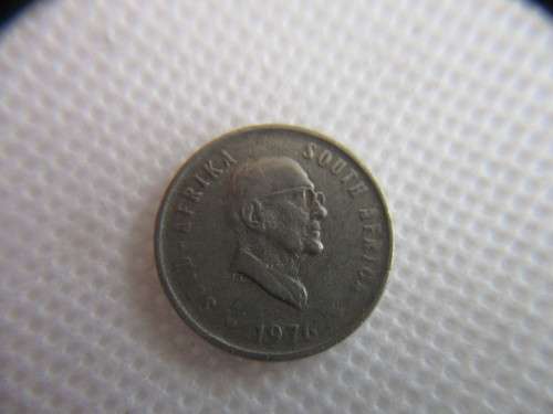 SOUTH AFRICA - 5c OLD AND NEW 5 COINS - 2008 - 1986 - 1969 - 1976 - 1982  (14)