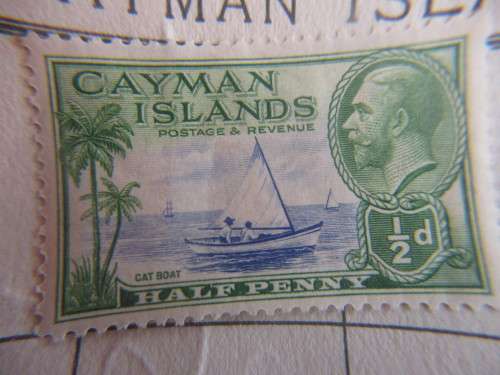 COSTA RICA  AND CAYMAN ISLANDS LOT OF 3 UNUSED MOUNTED STAMPS